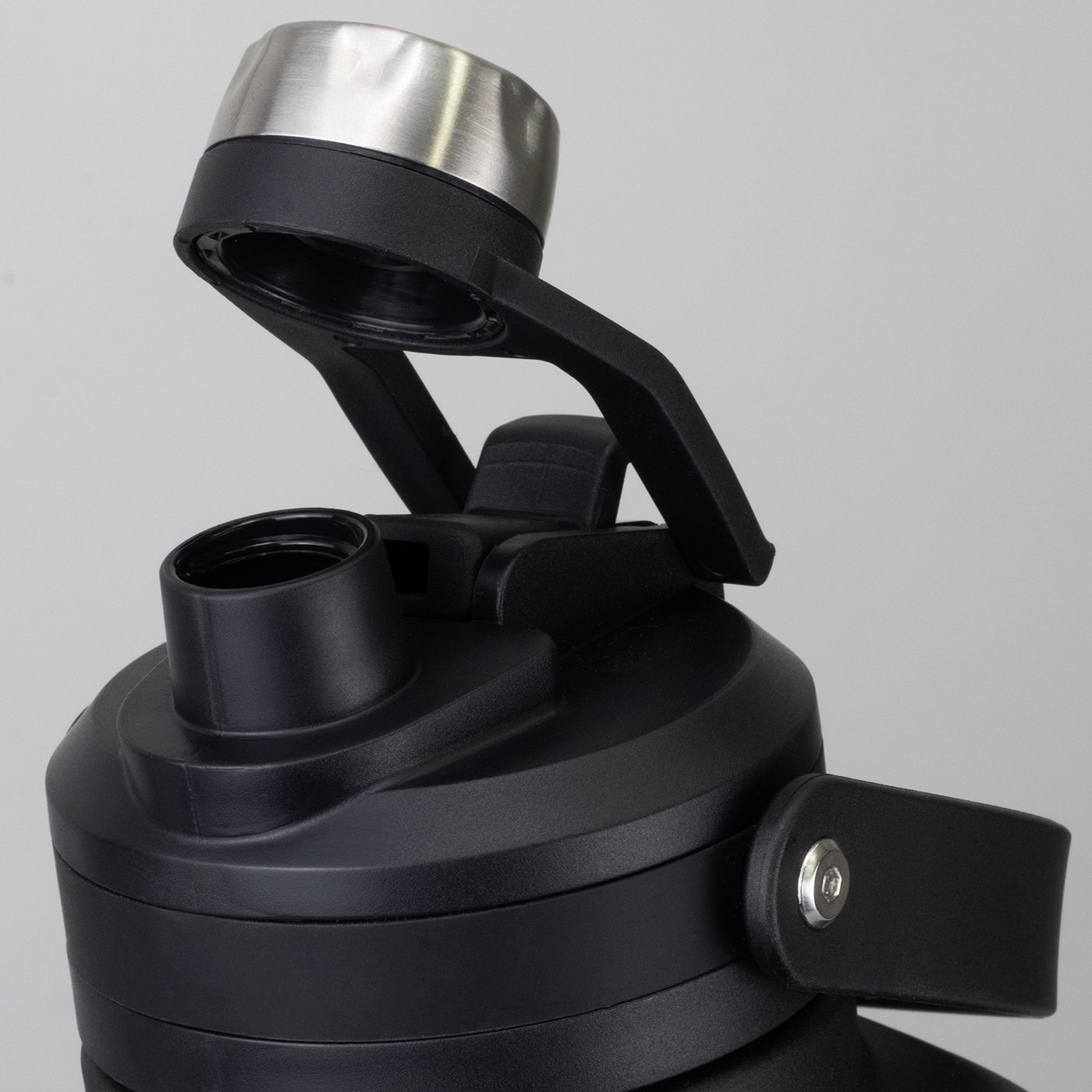 Grizzly Vacuum Bottle – 2L