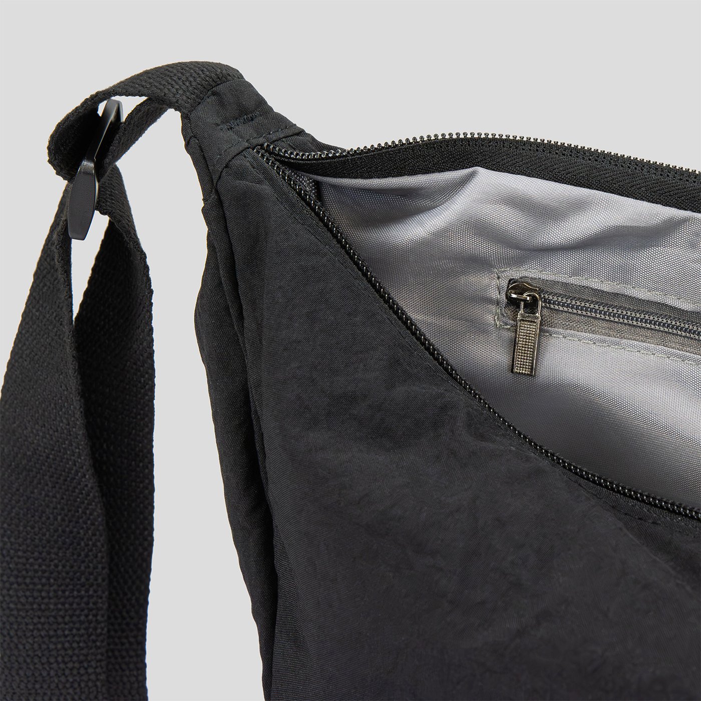 Selene Moon Bag