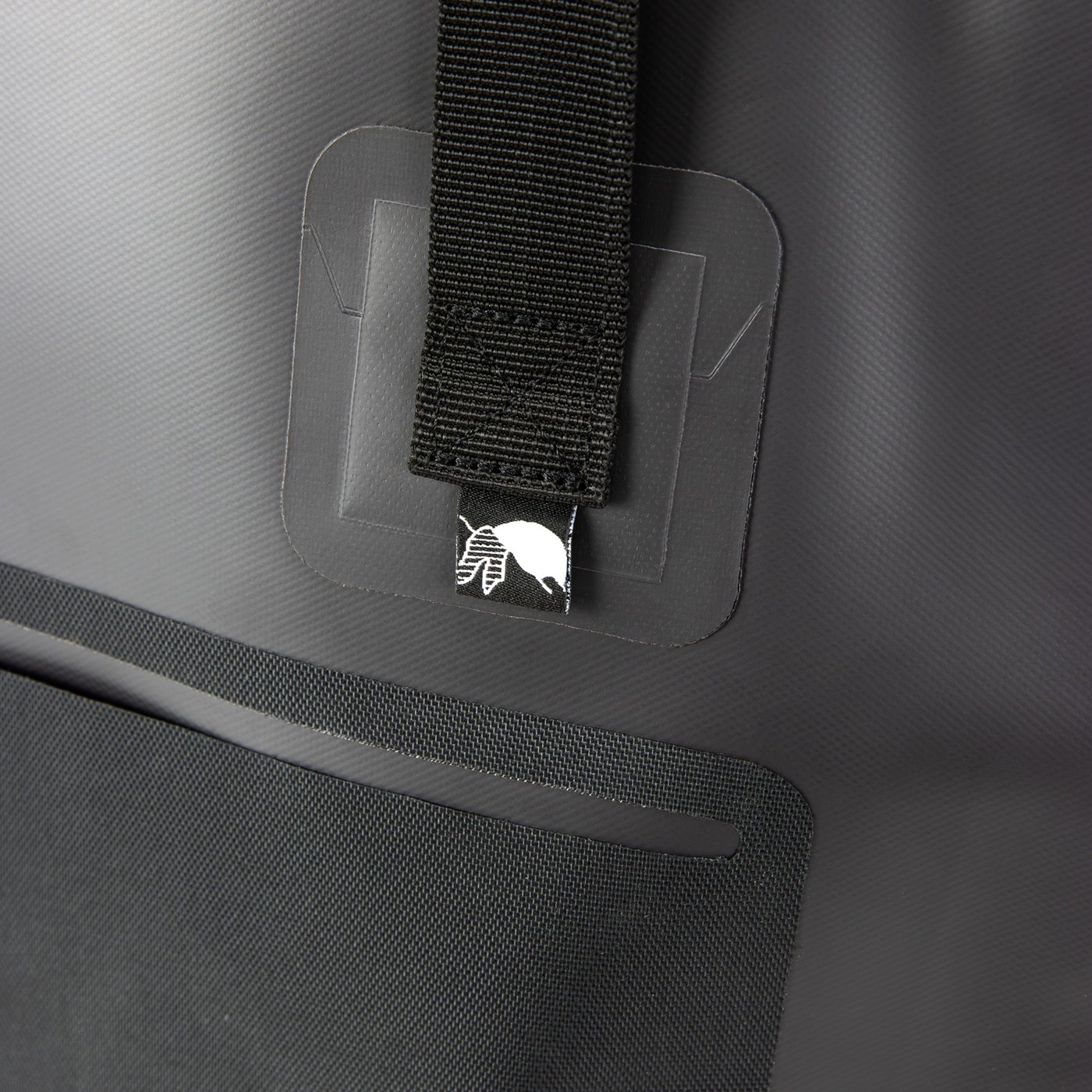 Frontier Bucket Bag